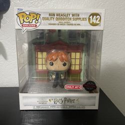 Ron Weasley With Quality Quidditch Supplies Funko Pop 