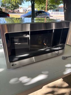 Microwave