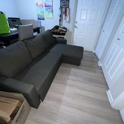 Couch With Storage + Pull Out 