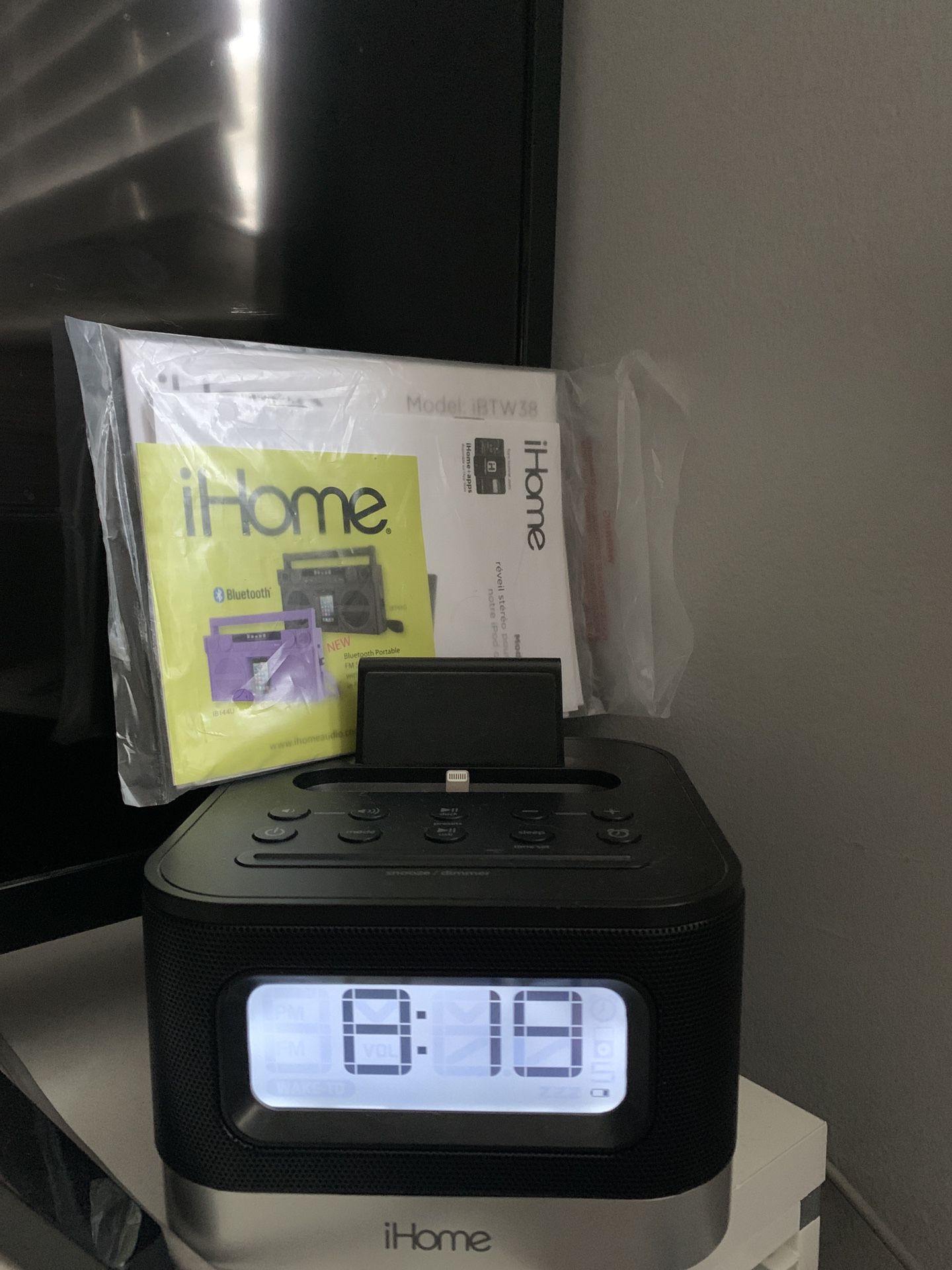 iHome Stereo Alarm Clock