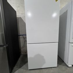 Hisense Bottom Freezer Refrigerator 