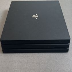 Playstation 4 Pro With Headset