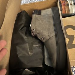 UGG Bayside  Chukka Weather