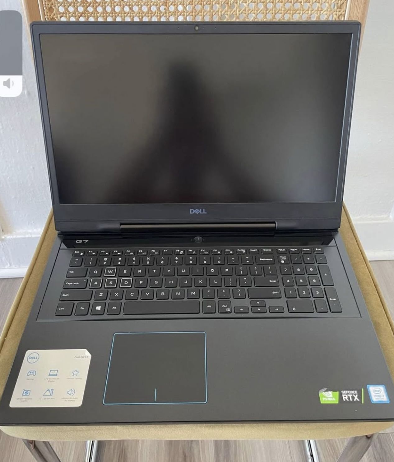 Dell G7 17’ Screen + Benq Monitor 144hz 