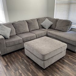 Beautiful Grey Sectional Couch With Ottoman