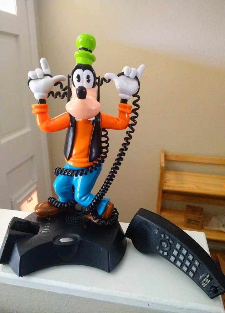 Vintage Disney Goofy Cordless Animated Talking Phone