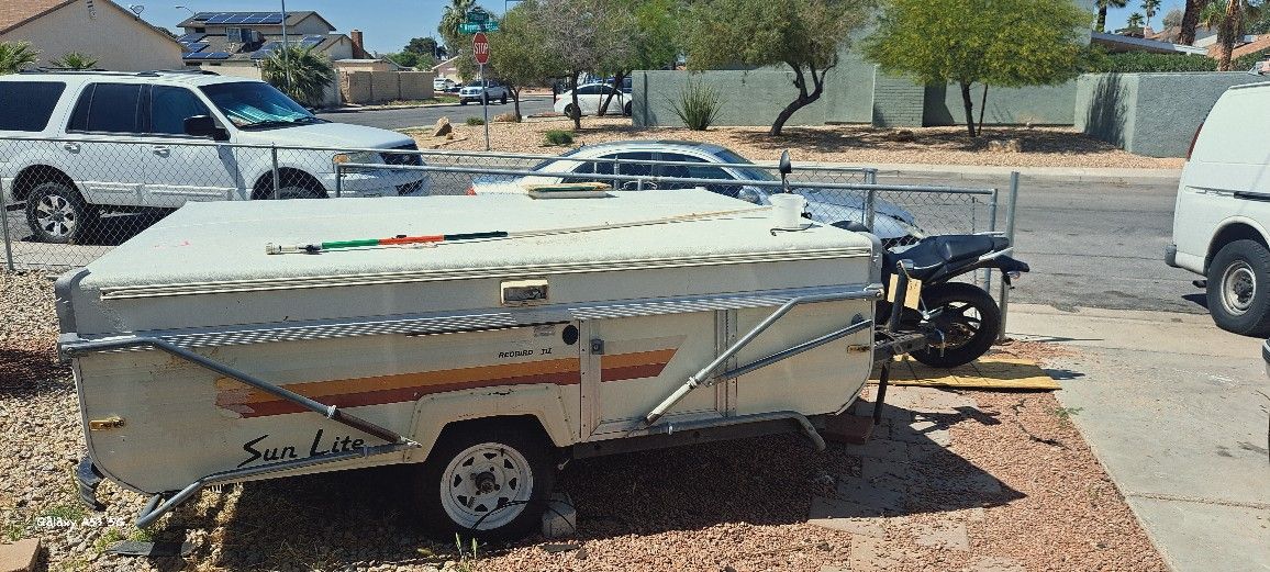 Pop Up Trailer Sun Lite