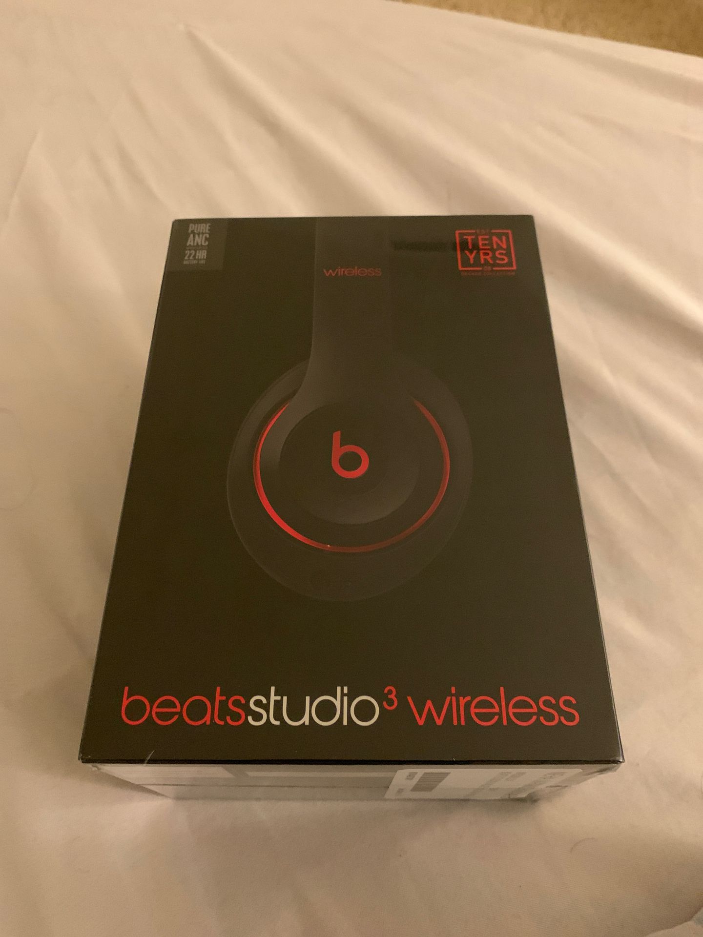 Beats Studio 3 Wireless headphones(latest model)