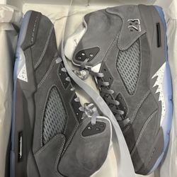 Wolf Grey 5s Size 10 