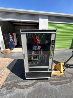 snack vending machine
