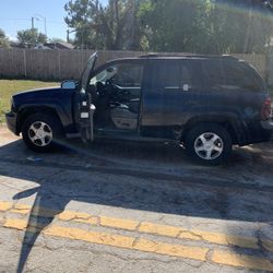 chevy trailblazer 2005