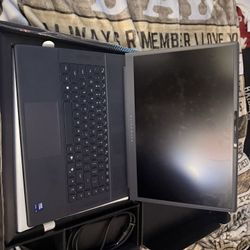 Gaming Laptop For Sale Alienware Dell