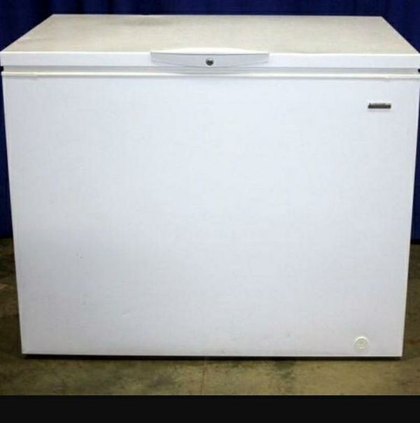 Sears chest freezer. works great for Sale in Chicago Heights, IL OfferUp