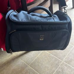 Garment Bag Travel pro Luggage Maxlite Tote