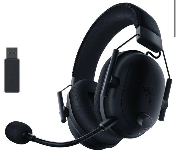 Razer BlackShark V2 Pro Wireless Gaming Headset: THX 7.1 Spatial Surround Sound - 50mm Drivers - Detachable Mic - for PC, PS5, PS4, Switch, Black