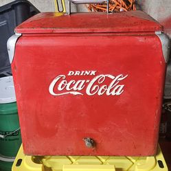 Vintage All Original Coca Cola Cooler Made In USA Acton MFG Co. 1(contact info removed)'s