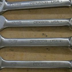 LOT 6 SNAP ON  DRIVE SHORT COMBINATION WRENCHES 1)7/8 OEX280B 2) 3/4 OEX240B 3)11/16 OEX220B 4)9/16 OEX180B 5)5/8 OEX200B 6) 1/2 OEX160B  PRE OWNED. 