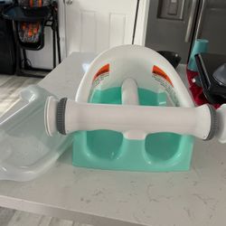Baby’s Shower Seat