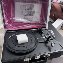 Crosley Cruiser Plus Portable Turntable 