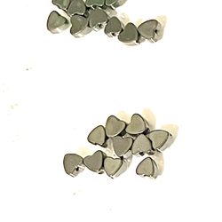 5 For $25!: 20 4mm Hematite Heart Beads
