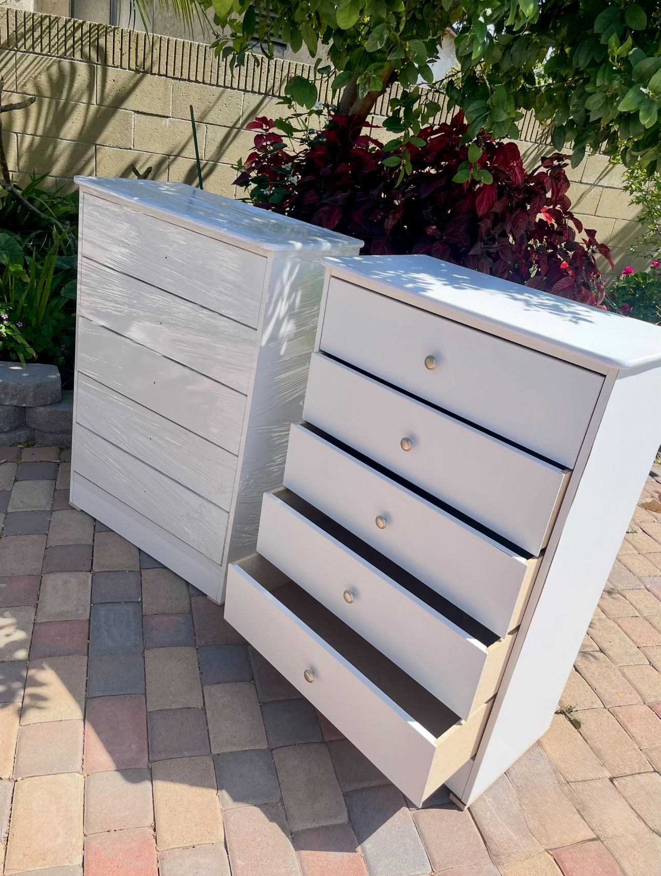 White Chest 5 Drawer Dresser New