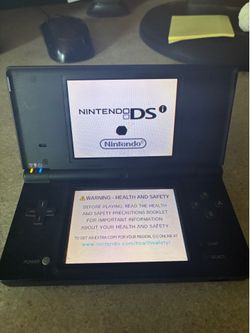 Nintendo DSi Handheld Game Console TWL-001