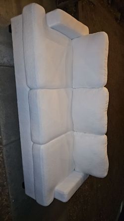Sofa brand new 200 or best offer must sell no room