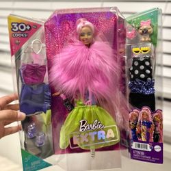 NEW - Barbie Extra Deluxe Doll
