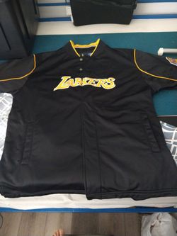 NBA Los Angeles Lakers shirt