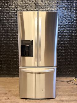 LG REFRIGERATOR w/WARRANTY! R3340A