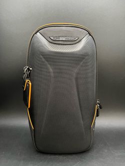 TUMI McLaren Torque Sling Body Bag 1(contact info removed)41 carbon leather Fiber Black Orange *6603