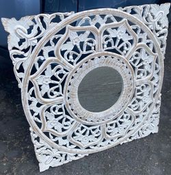 Nice mirror 2/2