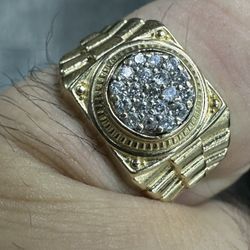 10 K Gold And Diamond 💎 Ring