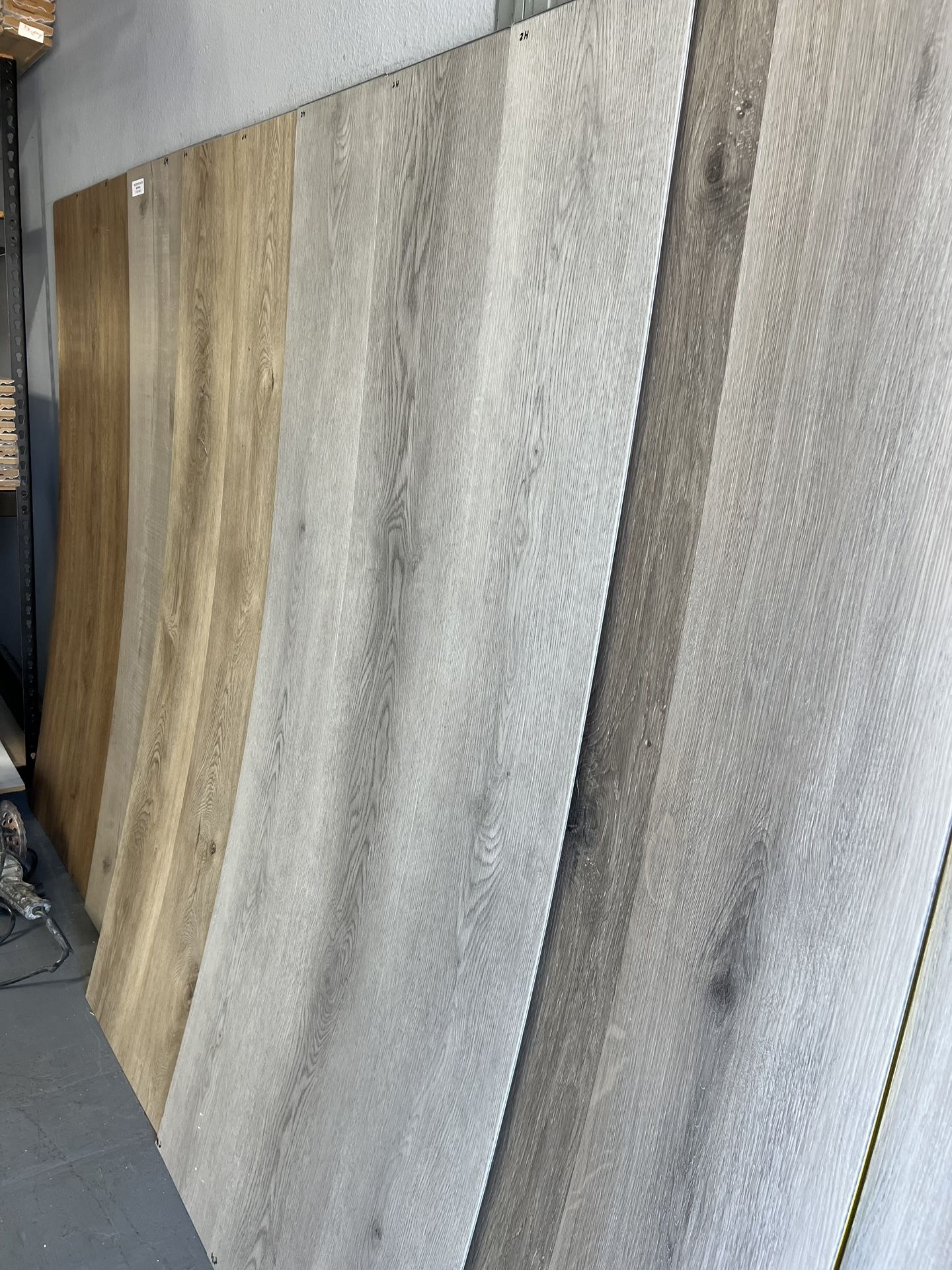Piso De Vinyl & Laminado / Floor $1.39 