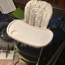  Baby highchair