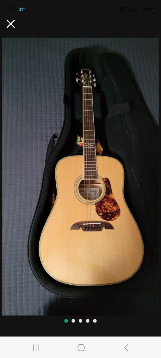 Alvarez MD60BG ACCOUSTIC GUITAR