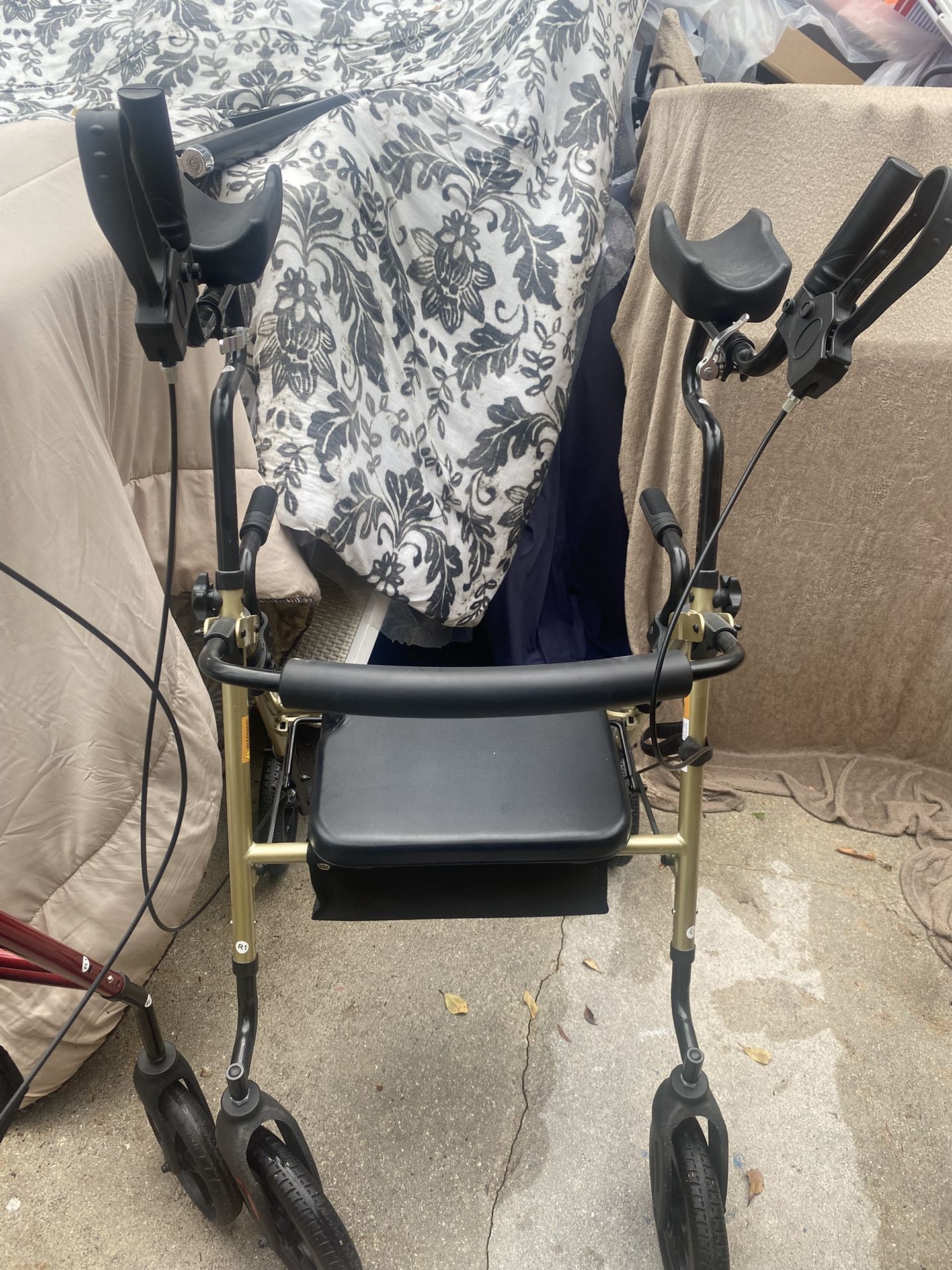 Like New Walker