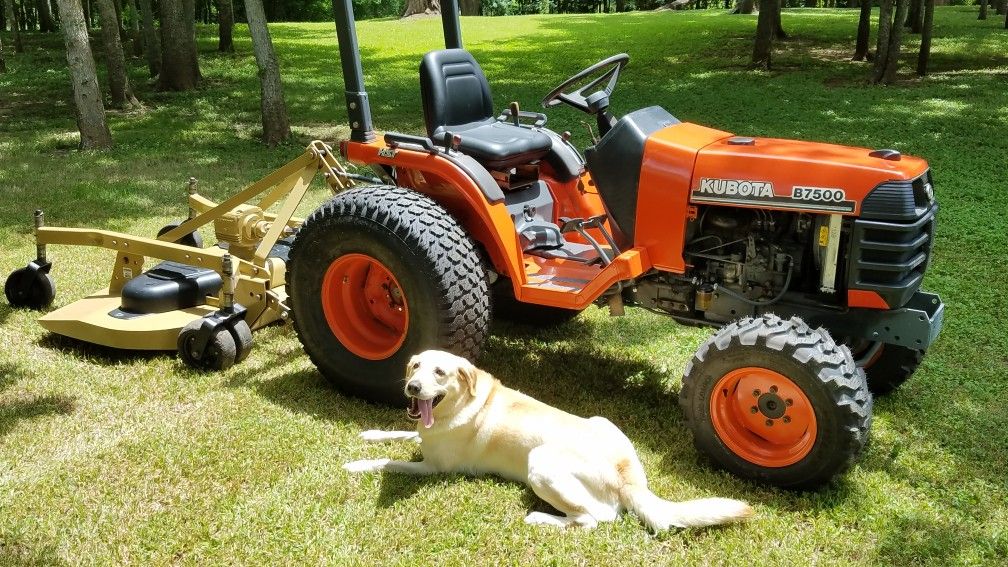 Kubota B7500 4WD Tractor & Land Pride finish mower