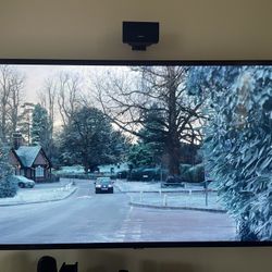 65 Inch Samsung QLED TV QN65Q70TAFXZA - $700