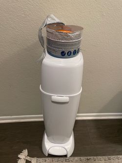 Playtex diaper genie with two refills