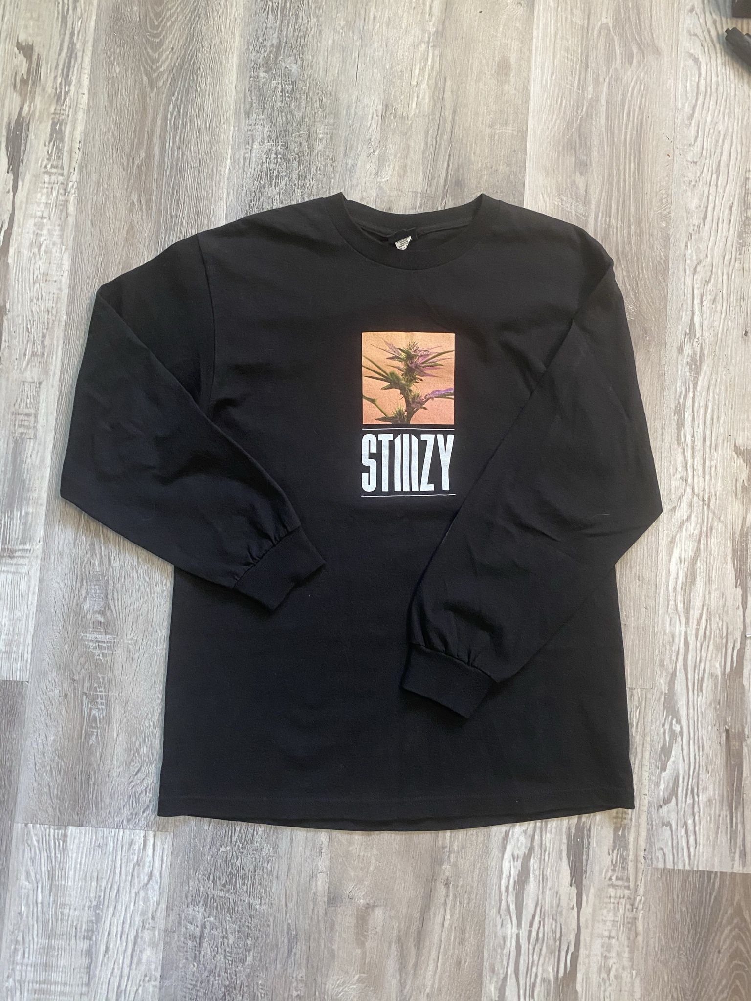 Stiiizy Long Sleeve T Shirt for Sale in Palmdale, CA - OfferUp