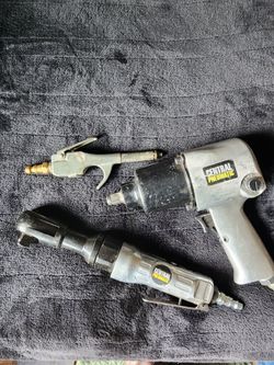 Air compressor with air gun and rachet and air blower