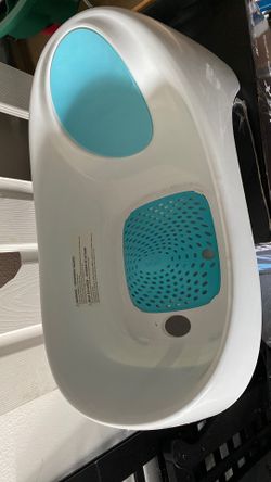 Newborn baby bath tub