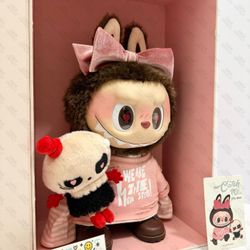 Labubu THE MONSTERS Catch Me If You Like Me (SECRET) - $995 
