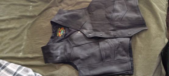 Vintage Size Xl 100 Percent Leather Plg Putnam Leather Goods Motorcycle Club Vest