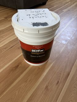 Cuveta de pintura nueva gris oscuro