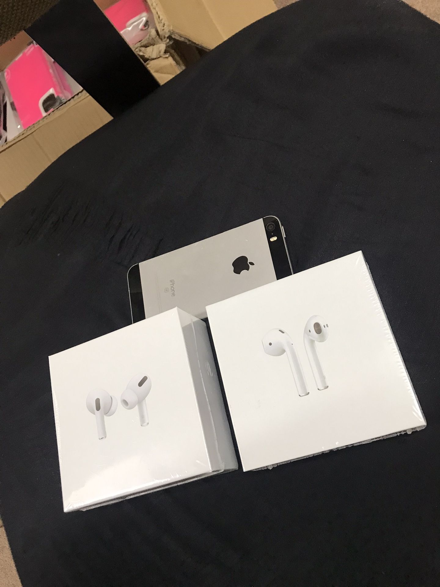 AirPod | Airpods | Earpod | Airpod Pros | Airpod 2 | Bluetooth Headphones | IPhone Headphones