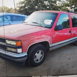 FOR PARTS 1996 CHEVY SUBURBAN 5.7 VORTEC ENGINE 2X4 RWD 4L60 TRANS 