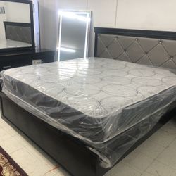 King Bed Dresser Mirror Nightstand 