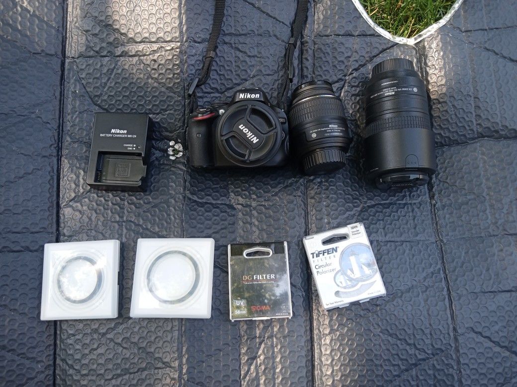 Nikon D5100